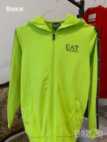 Оригинално горнище на Emporio Armani , снимка 6 - Детски анцузи и суичери - 43951924