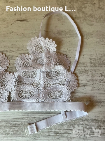 Ново бяло дантелено бюстие с регулиращи се презрамки S , M , L , XL налични размери 🤍🤍🤍, снимка 3 - Бельо - 52118404