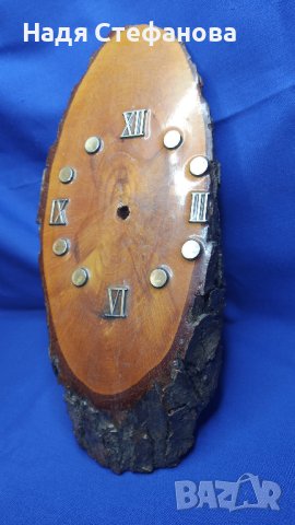 Дървена основа, рязан пън естествен за часовник без механизма