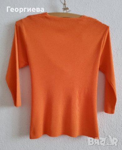 Нежна блуза от фино плетиво, снимка 5 - Блузи с дълъг ръкав и пуловери - 37826491