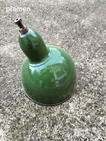 Емайлирана лампа