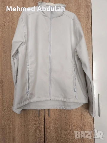 Есенно бяло яке 