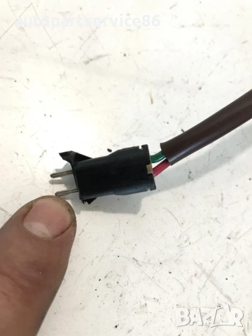 Мотор за задно дясно стъкло на врата за KIA Carens 2002–2006, 0K2FA58, снимка 2 - Части - 53468038