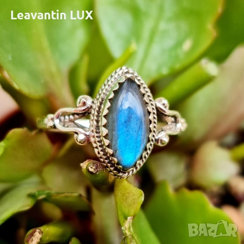 Сребърен пръстен с Лабрадорит , снимка 2 - Пръстени - 51611258