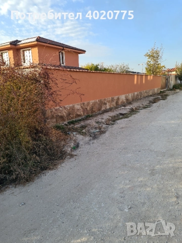 Продава се Двуфамилна жилищна сграда със РЗП 470 кв.м., снимка 2 - Къщи - 52904443