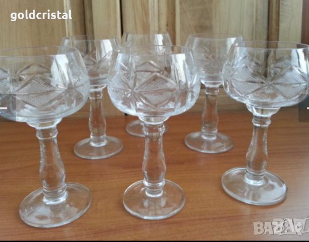 Кристални чаши и гарафа , снимка 3 - Антикварни и старинни предмети - 31133545