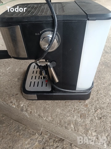 Кафемашина за ремонт или за части!, снимка 2 - Кафемашини - 53093853