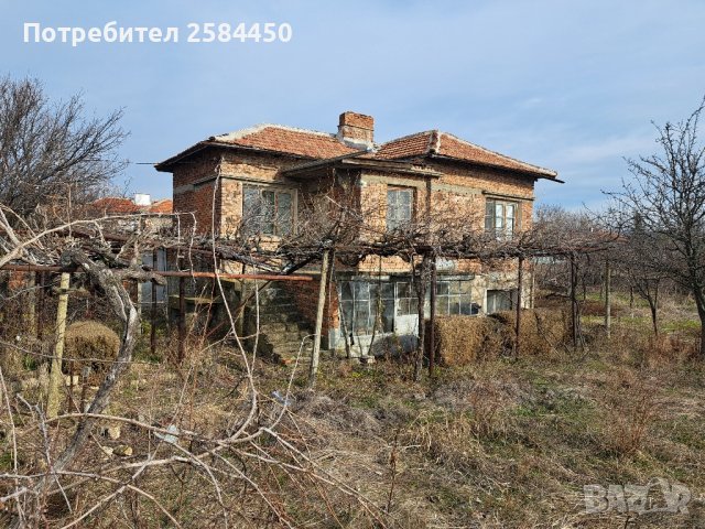 Къща в село Великан