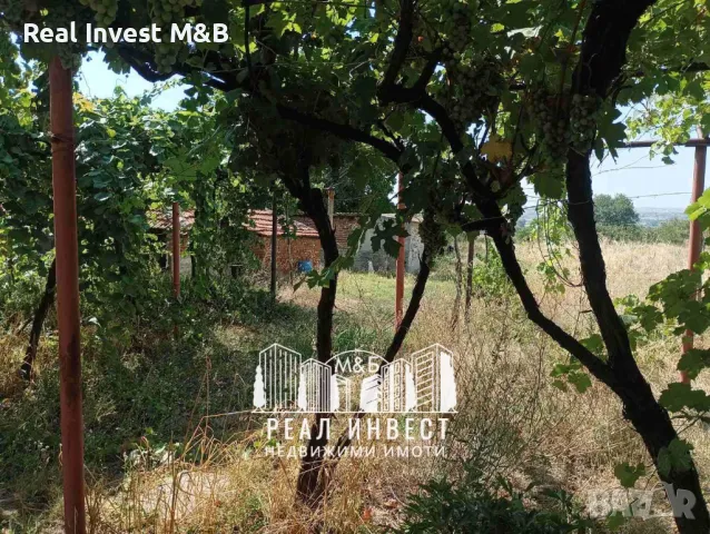 Продавам къща в с. Великан, снимка 7 - Къщи - 48318933