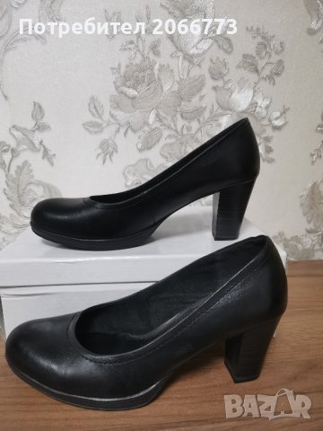 Обувки на ток , снимка 4 - Дамски обувки на ток - 43855542