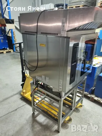 Конвектомат Convotherm Maxx Easy Touch - последен модел с аспиратор и стойка  , снимка 3 - Обзавеждане на кухня - 48925973