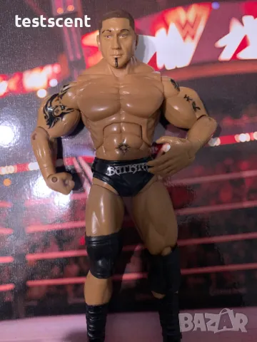 Екшън фигура WWE Батиста Batista Dave Bautista Jakks Deluxe Aggression figure играчка, снимка 4 - Фигурки - 48450394