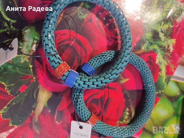 Гривни комплект , снимка 2 - Бижутерийни комплекти - 53173473