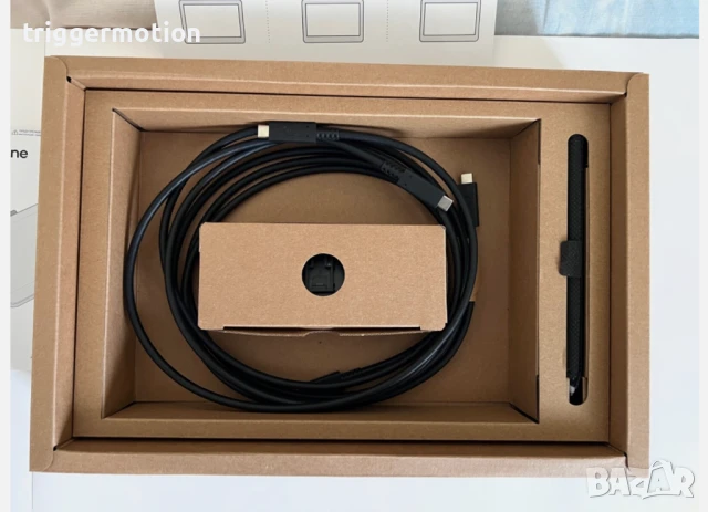 Графичен Дисплей Таблет Wacom One Pen Display 12″ (DTC121W0B) с USB‑C — леко употребяван!, снимка 10 - Таблети - 51251600