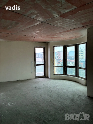 Четиристаен апартамент в гр. Ботевград, снимка 6 - Апартаменти - 53219130