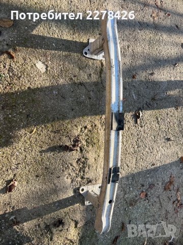 Основа за предна броня Рено Меган, снимка 3 - Части - 39173032