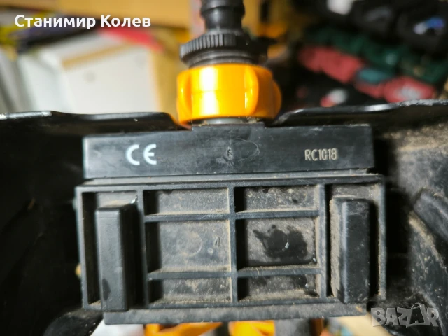 Метална пръскачка за градина FISKARS, снимка 6 - Напояване - 51094957