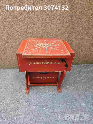 Ръчно изработено шкафче