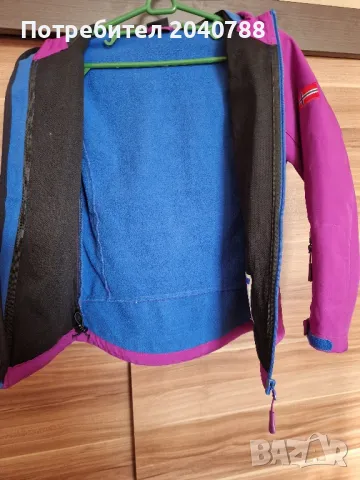 Яке за момиче Trollkids 140, снимка 5 - Детски якета и елеци - 49549676