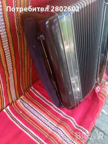 Продавам акордеон Хонер Морино Hohner