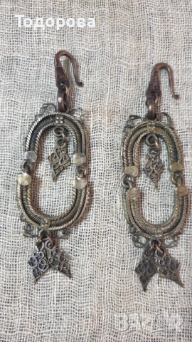 Възрожденски трепки,обици,кучки