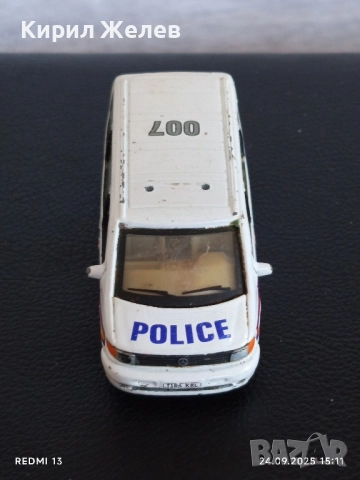 Метална количка ПОЛИЦИЯ Мерцедес Бенц Вито за КОЛЕКЦИЯ ДЕКОРАЦИЯ 51335, снимка 2 - Колекции - 51821944