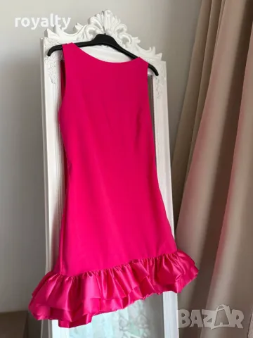 Стилна дамска рокля 