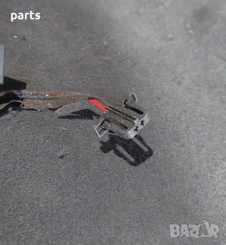 Говорител и Капаче Огледало VW Голф 4 (2) - 1J083799, снимка 3 - Части - 51449658