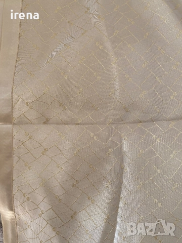 Празнична покрива за маса, снимка 2 - Покривки за маси - 52272156