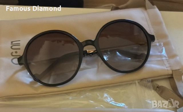 Liu Jo  слънчеви очила с мек калъф