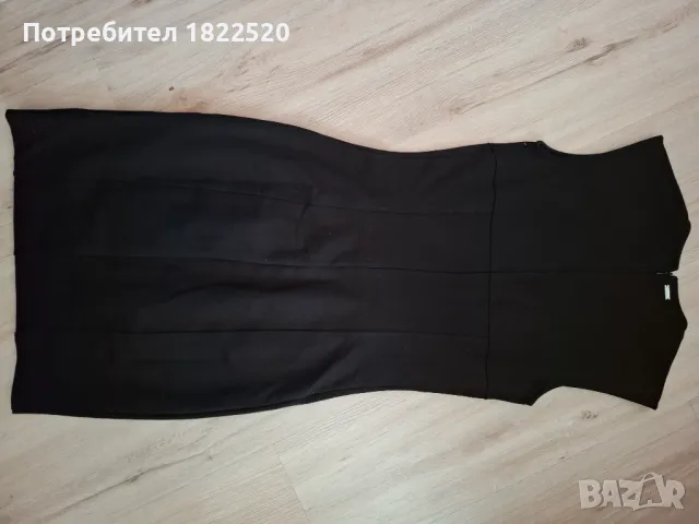 Черна рокля Guess , снимка 4 - Рокли - 49332440