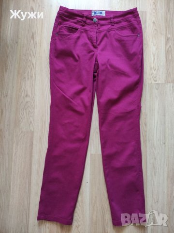 Дамски панталон тип дънки Л размер, снимка 1 - Дънки - 37146023