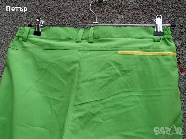 Продавам нов дамски зелен лек летен разтеглив бързосъхнещ панталон Black Yak, снимка 7 - Панталони - 28191667