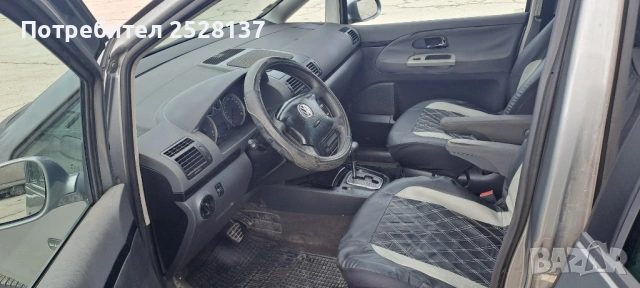VW Sharan 1.9 TDI (116 к.с.) – Автоматик, 7 местен, Фейслифт (2004 г.), снимка 11 - Автомобили и джипове - 53599856