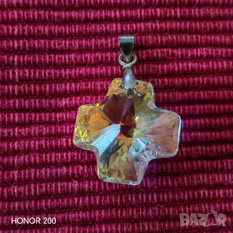Кръст кристали Swarovski. , снимка 3 - Колиета, медальони, синджири - 53581168