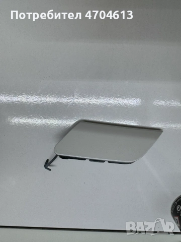 Капачка на куката за теглене на предна броня на Тойота Toyota Corolla само за 50Eur. 52128-02500