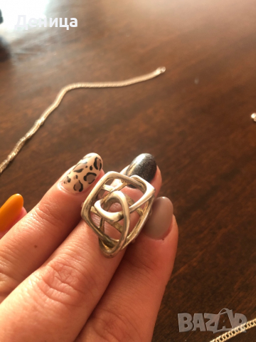 Бижута от сребро и стомана