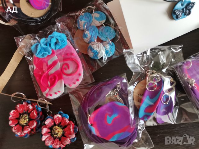 Разпродажба на обеци и колиета изработени от полимерна глина , снимка 3 - Обеци - 37826159