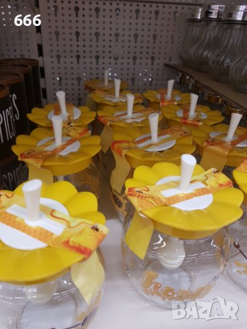 Бурканчета  за мед, снимка 2 - Буркани, бутилки и капачки - 43005578