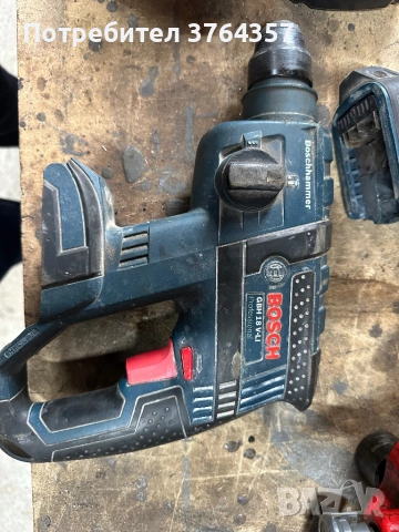 Bosch Professional 18V комплект – GBH 18 V-LI + GSA 18 V-LI C + 3 батерии + зарядно, снимка 4 - Други инструменти - 53521833