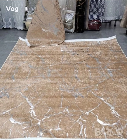 Комплект килим + 3 пътеки - 80 лв, снимка 3 - Декорация за дома - 51838541