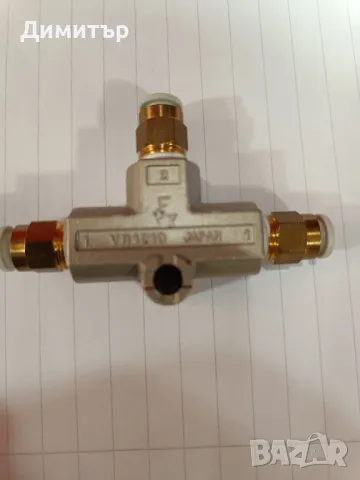 SMC VR1210  клапан, снимка 2 - Резервни части за машини - 49815655