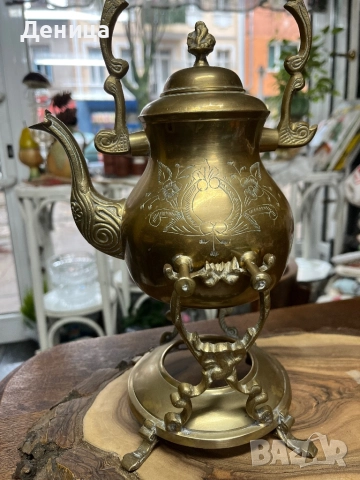 Жесток комплект от месингов чайник и елегантна орнаментирана стойка♥️ йник. , снимка 4 - Други - 52487650