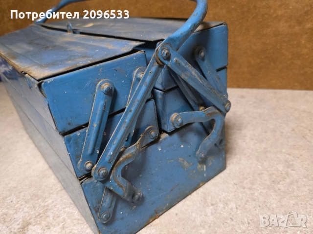 Немска метална кутия 42х22х22, снимка 2 - Куфари с инструменти - 52081261