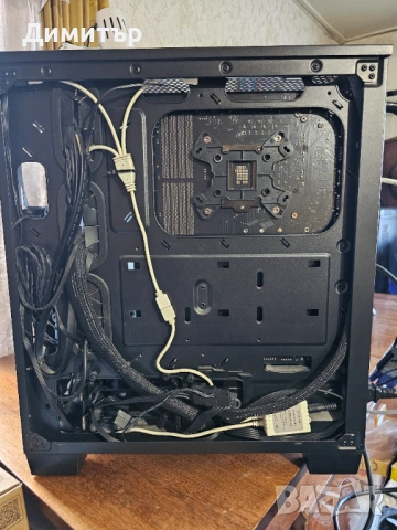 Компютър i7-7700, 32GB DDR4, RX 570 8gb, снимка 4 - Геймърски - 53013566