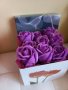 Налична кутия с 9 броя сапунени рози 
