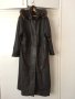 Продавам дълго дамско кожено палто - L, снимка 1 - Якета - 43154852