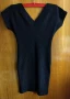 Продавам малка черна рокля по тялото, снимка 2