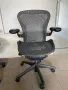 Eргономичен офис стол HERMAN MILLER AERON размер В, снимка 6