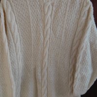 Пуловер ръчно плетиво, снимка 1 - Блузи с дълъг ръкав и пуловери - 34917885